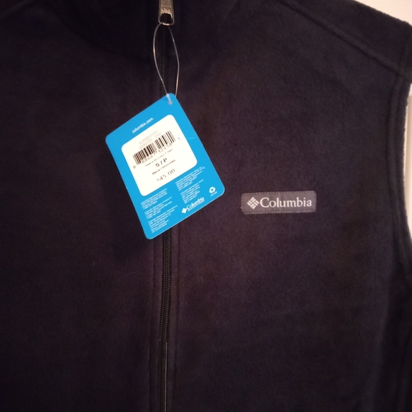 Men's Columbia small black fleece vest new with tags - Picture 3 of 4